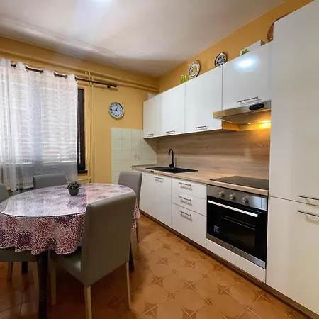 Apartment Dani By Partner Tourist Agency
